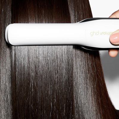 Lisseur à cheveux sans fil débranché