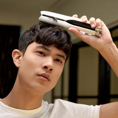 Lisseur à cheveux sans fil débranché