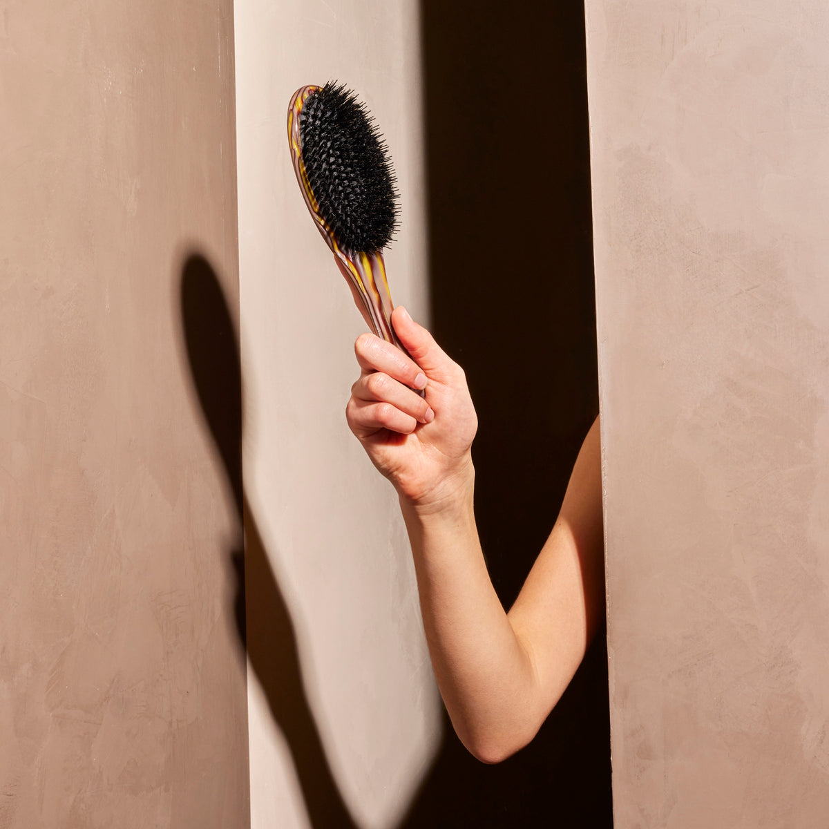 Oribe Italian Resin Flat Brush – 4